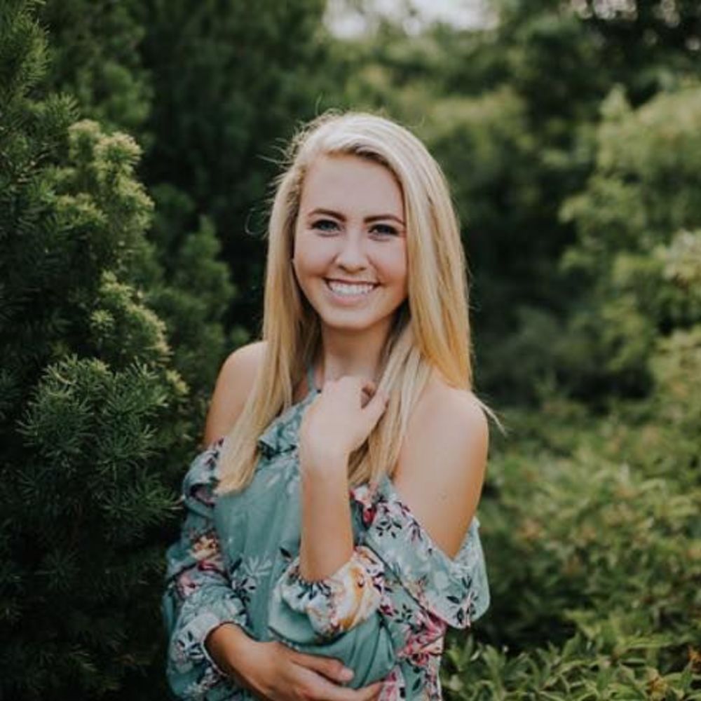 Meet your Posher, Madyson